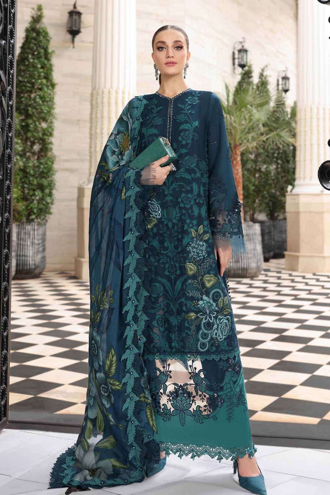 Maria B | Eid Luxury Lawn | D6